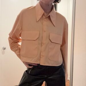 Peach Low Classic Button Up. Size Small.